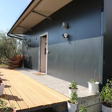 Leko House Perondi * Kuçovë